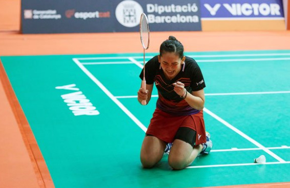 容面临解体 容面临解体