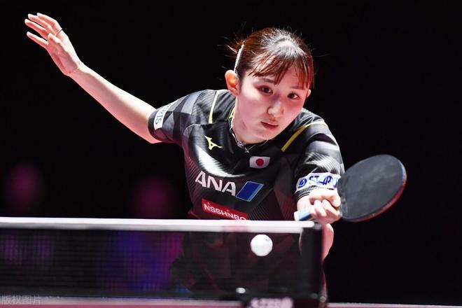 欢网球的人 欢网球的人