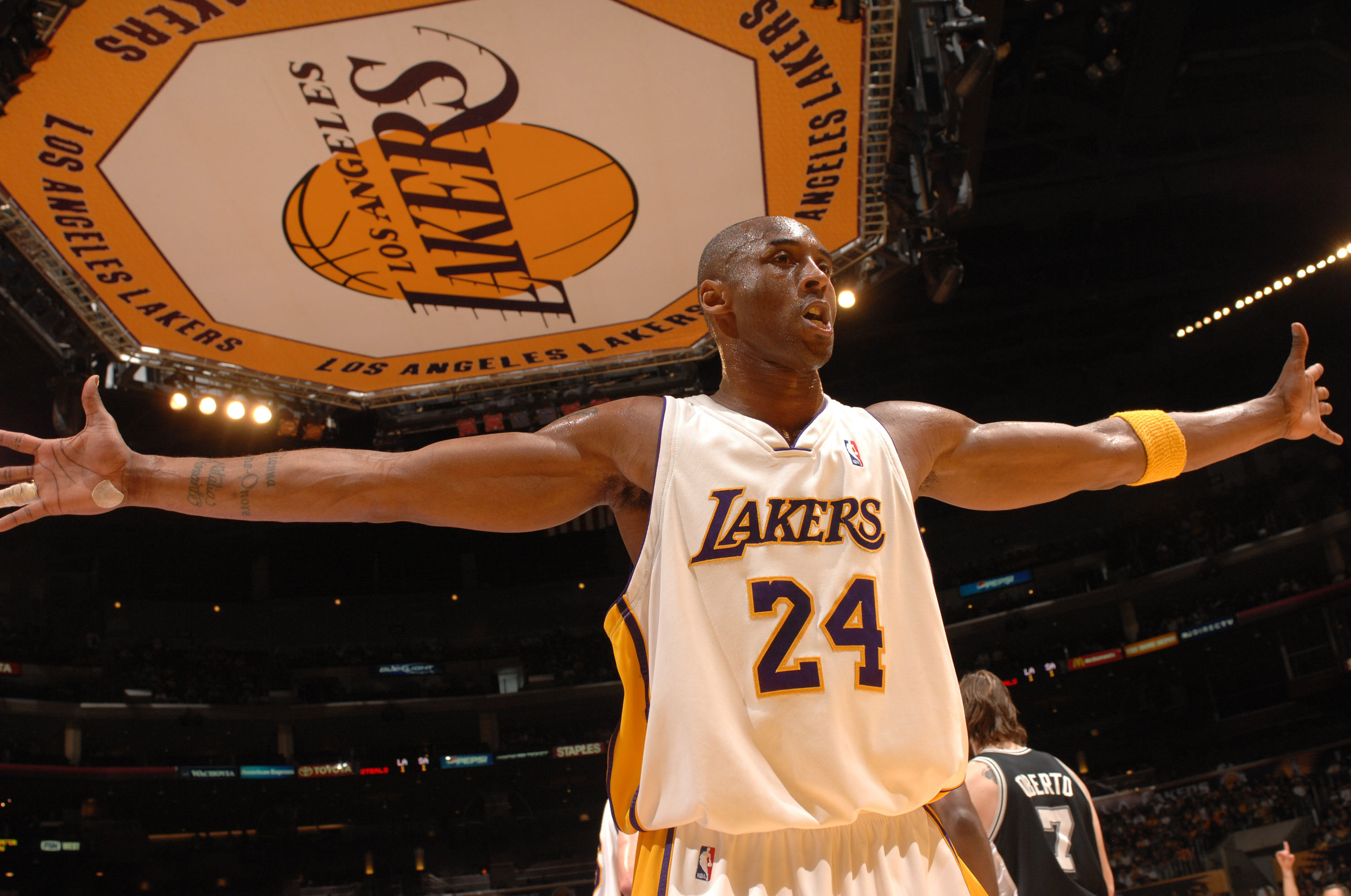 湖人必须用 湖人必须用